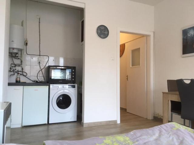 Hannover-Linden, Falkenstr.1 Ap. 1 Extérieur photo